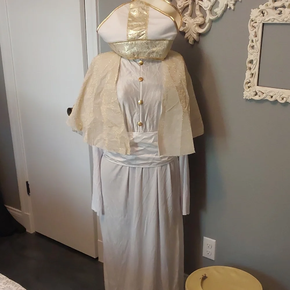 Spirit Pope Costume - White and Gold - Picture 5 of 11